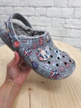 Crocs Mickey Mouse Holiday Classic Lined Clog M8/W10 Disney Christmas Cozy